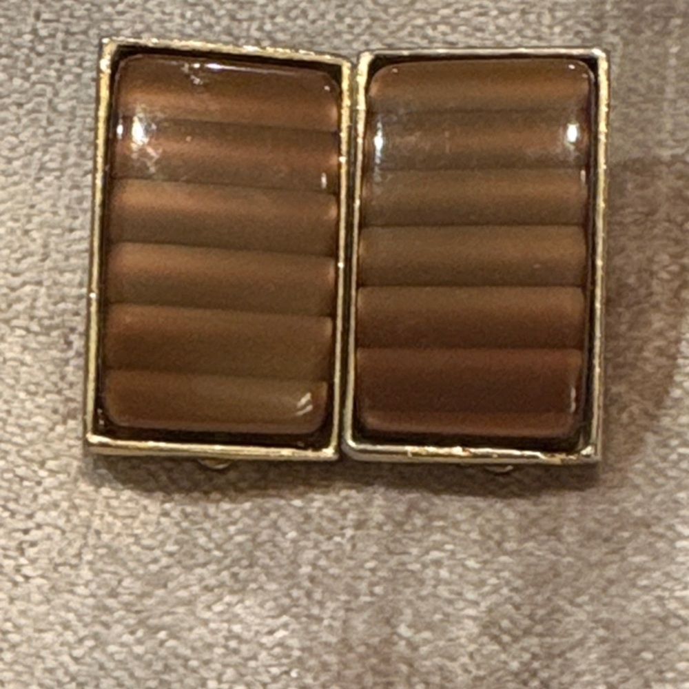 Vintage 70’s Chocolate Brown and Gold Rectangular Clip On Earrings